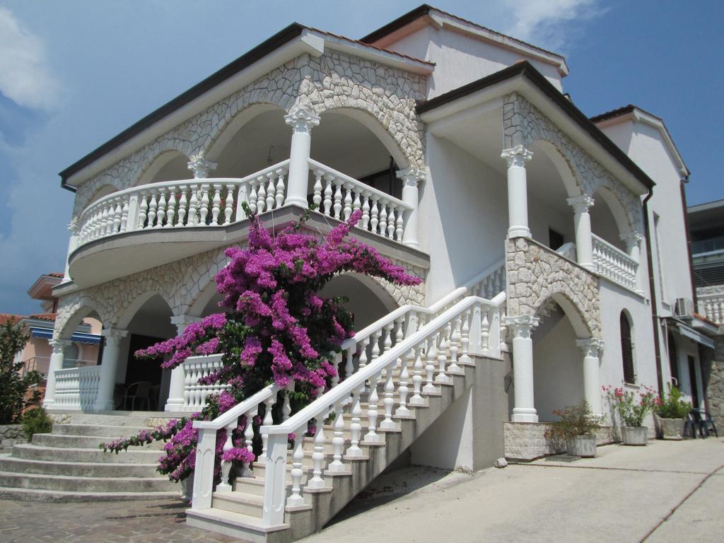Apartments Villa Sandra オパティヤ エクステリア 写真